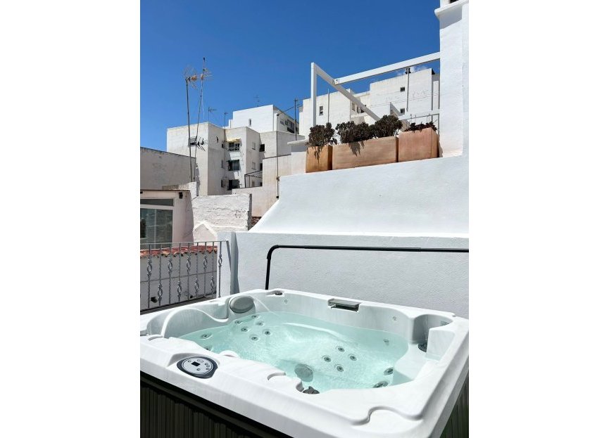 Resale - House - Townhouse - Marbella - Marbella Centro