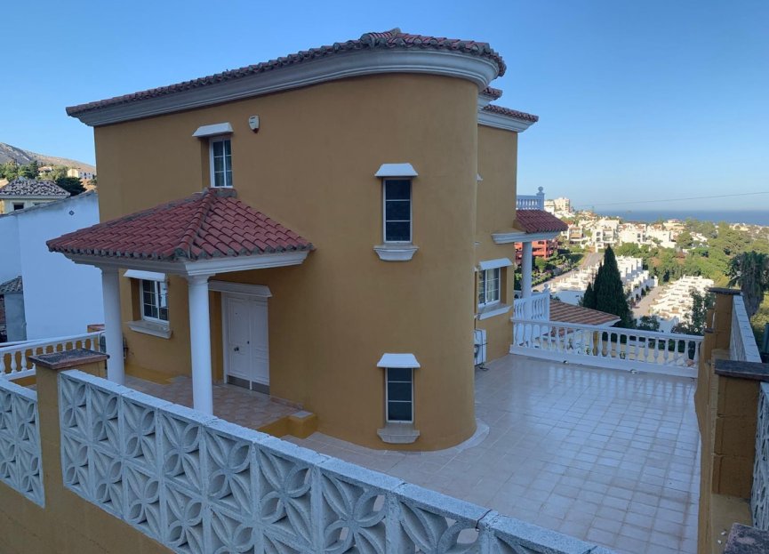 Resale - House - Townhouse - Benalmádena - Benalmadena Centro