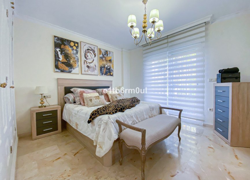 Resale - House - Townhouse - Marbella - El Rosario