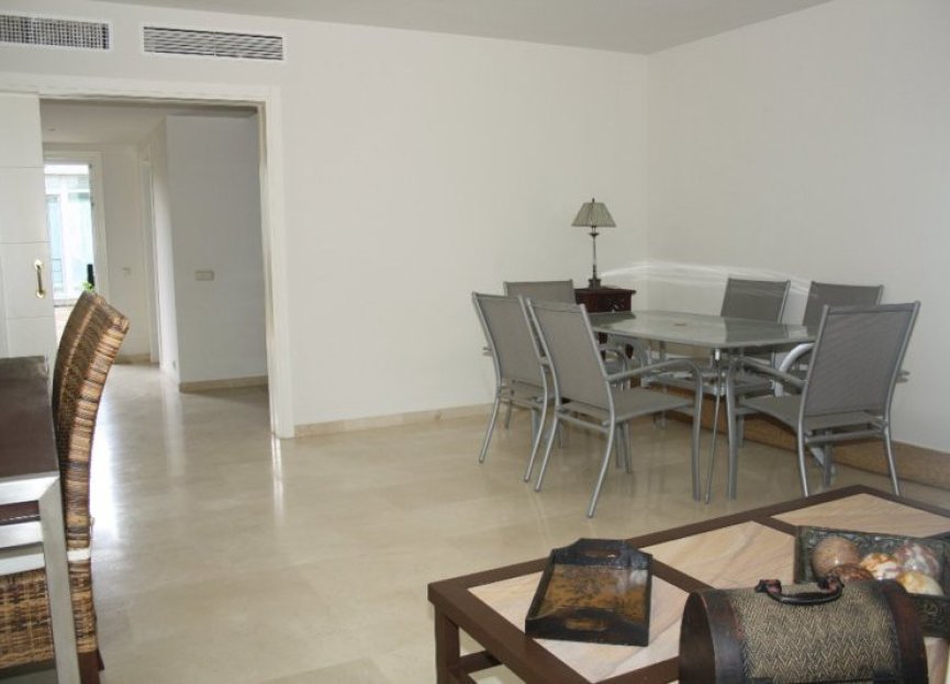 Reventa - House - Townhouse - Estepona - Estepona Centro