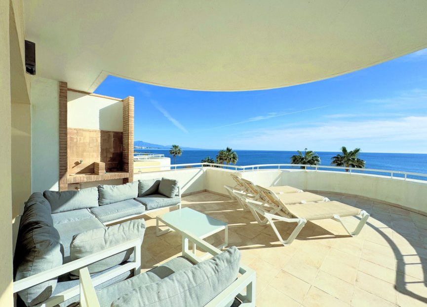 Resale - Apartment - Penthouse Duplex - Estepona - Estepona Centro