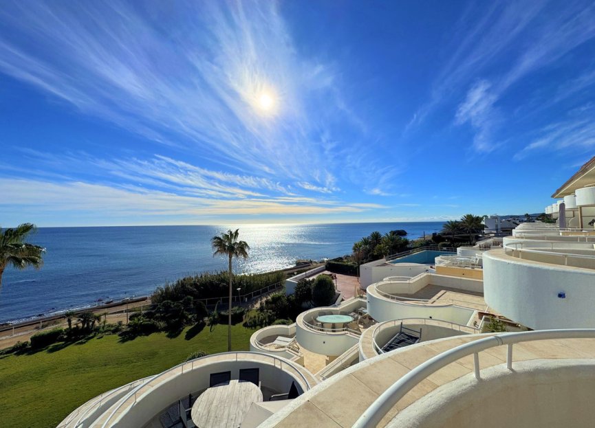 Resale - Apartment - Penthouse Duplex - Estepona - Estepona Centro