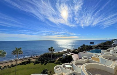 Resale - Apartment - Penthouse Duplex - Estepona - Estepona Centro