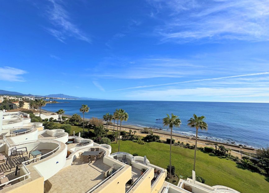 Resale - Apartment - Penthouse Duplex - Estepona - Estepona Centro