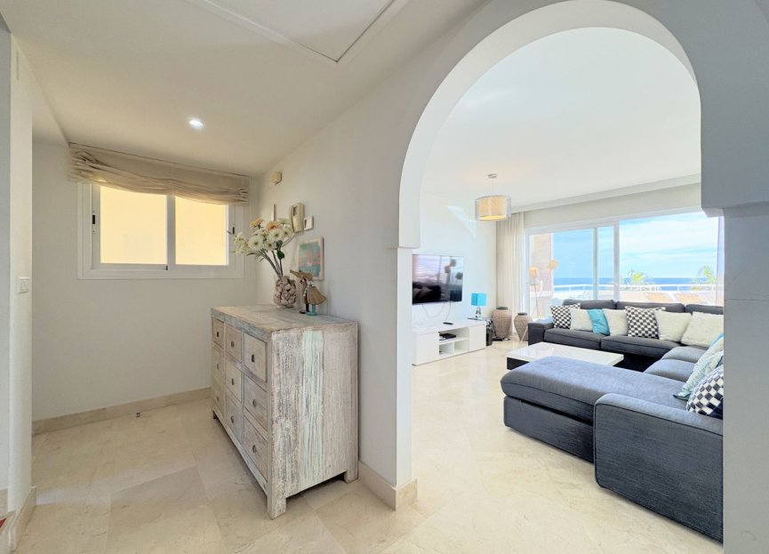 Resale - Apartment - Penthouse Duplex - Estepona - Estepona Centro