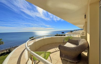 Resale - Apartment - Penthouse Duplex - Estepona - Estepona Centro