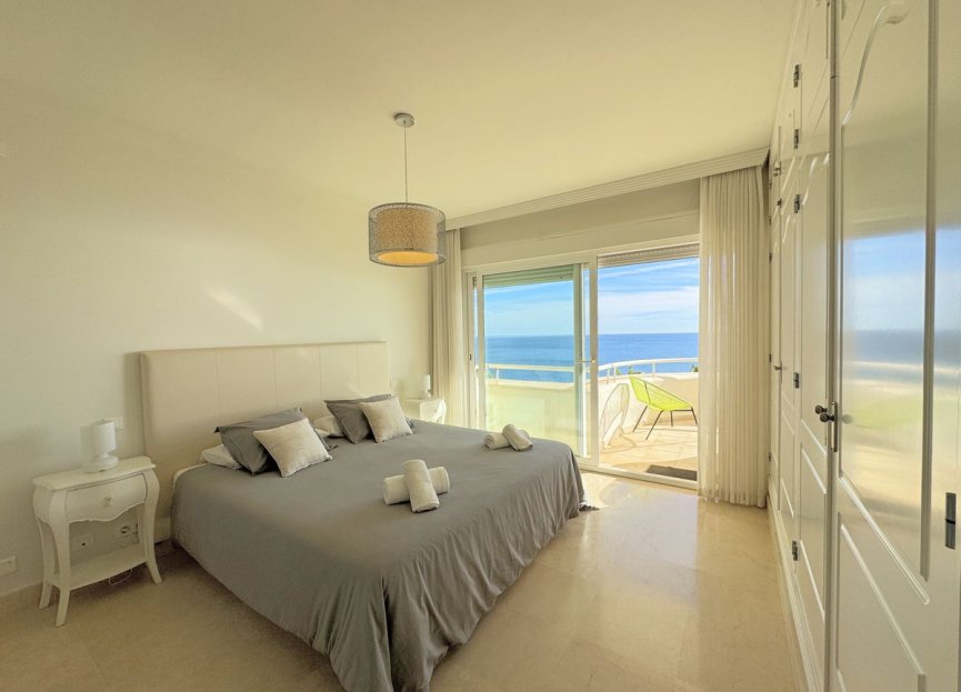 Resale - Apartment - Penthouse Duplex - Estepona - Estepona Centro