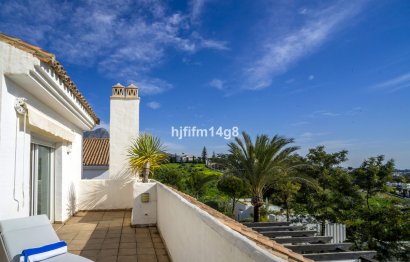 Resale - Apartment - Penthouse - Marbella - Nueva Andalucia