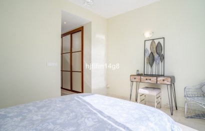 Resale - Apartment - Penthouse - Marbella - Nueva Andalucia