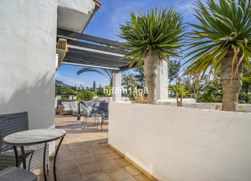 Resale - Apartment - Penthouse - Marbella - Nueva Andalucia