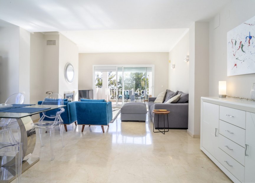 Resale - Apartment - Penthouse - Marbella - Nueva Andalucia