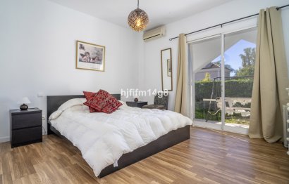 Resale - Apartment - Ground Floor Apartment - Marbella - Nueva Andalucia