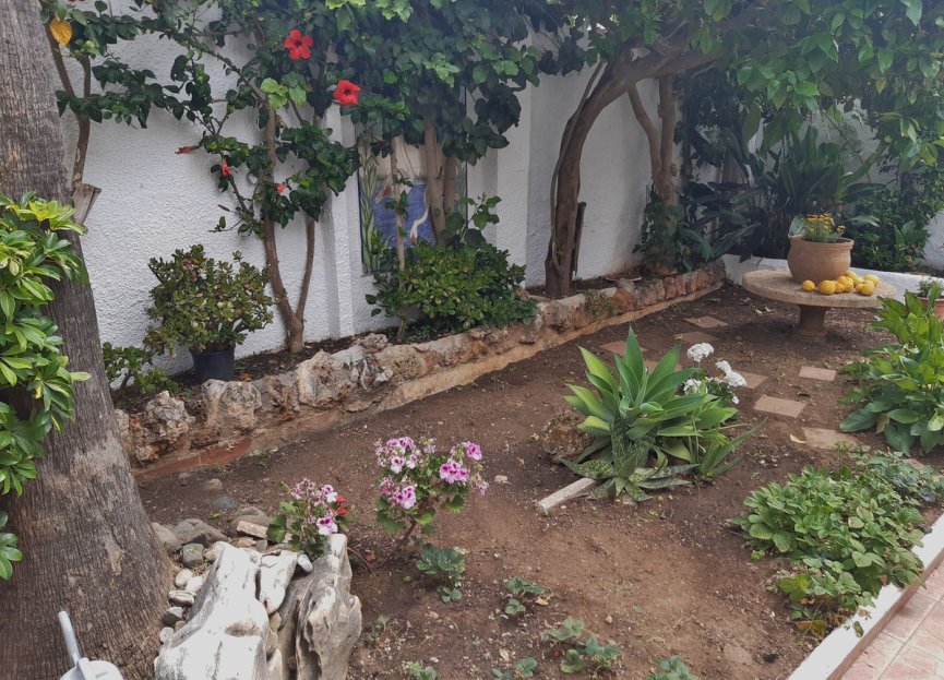 Resale - House - Semi-Detached House - Marbella - El Rosario