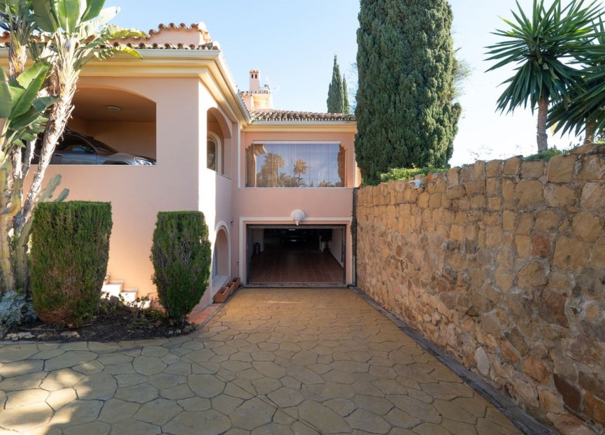 Resale - House - Detached Villa - Marbella - Marbella Centro