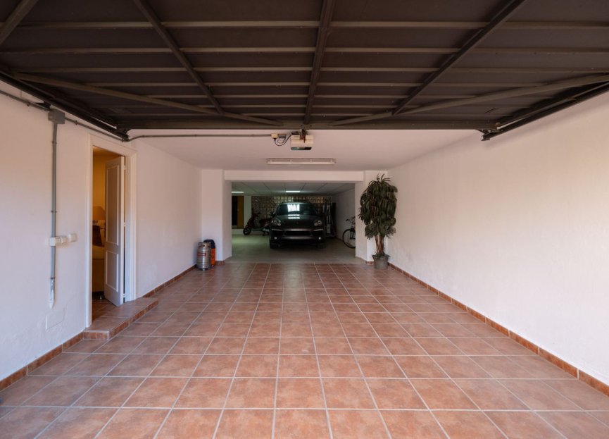 Resale - House - Detached Villa - Marbella - Marbella Centro