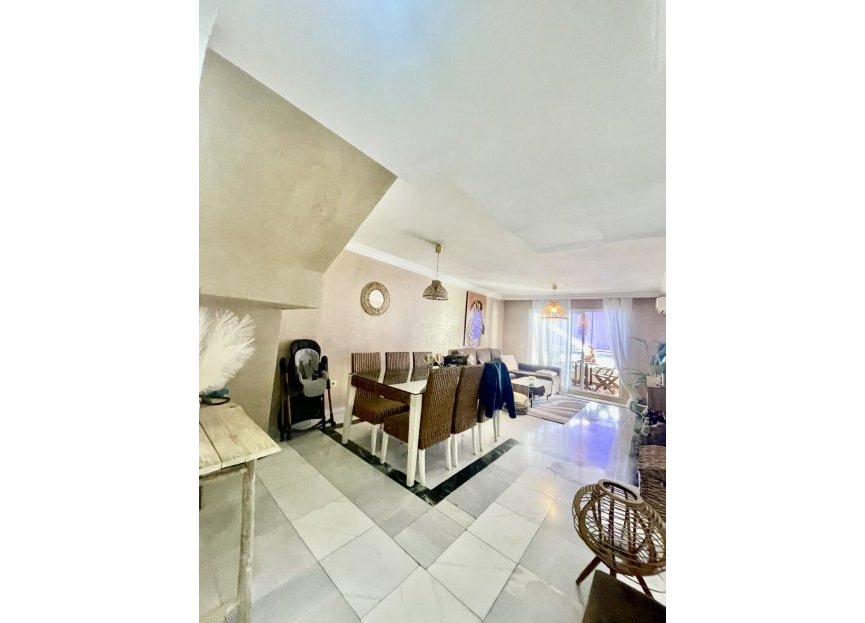 Resale - Apartment - Middle Floor Apartment - Marbella - The Golden Mile