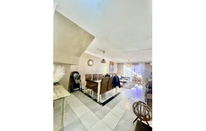 Resale - Apartment - Middle Floor Apartment - Marbella - The Golden Mile