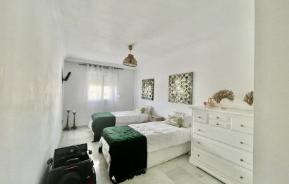 Resale - Apartment - Middle Floor Apartment - Marbella - The Golden Mile