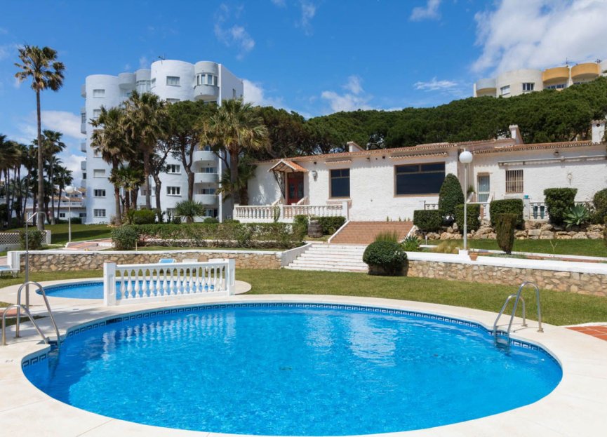 Resale - Apartment - Middle Floor Apartment - Mijas - Calahonda