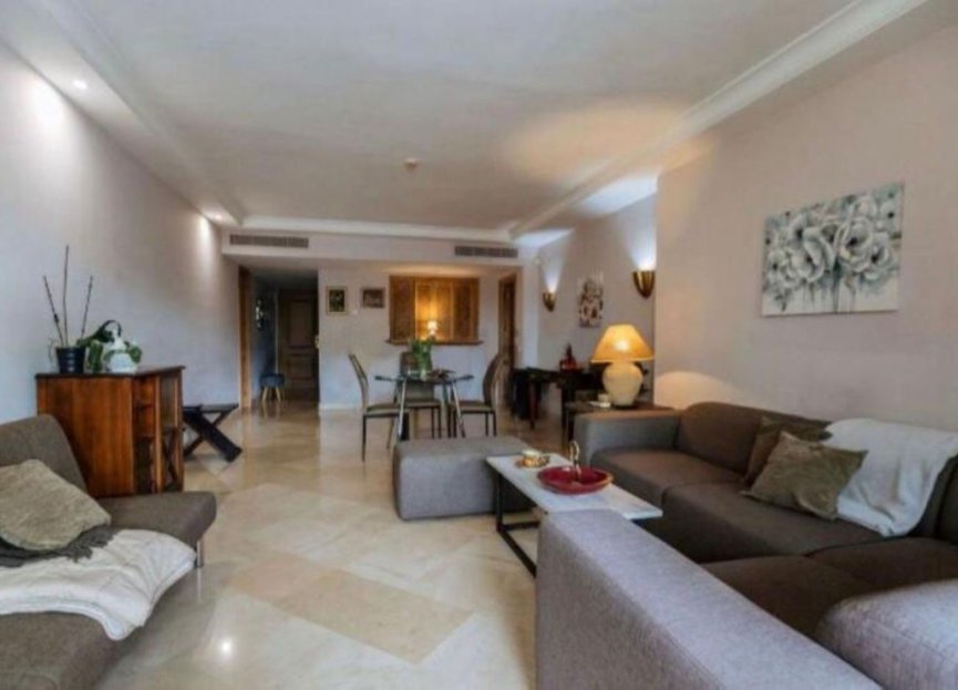 Resale - Apartment - Ground Floor Apartment - Estepona - Estepona Centro