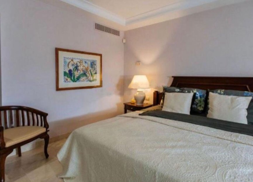 Resale - Apartment - Ground Floor Apartment - Estepona - Estepona Centro