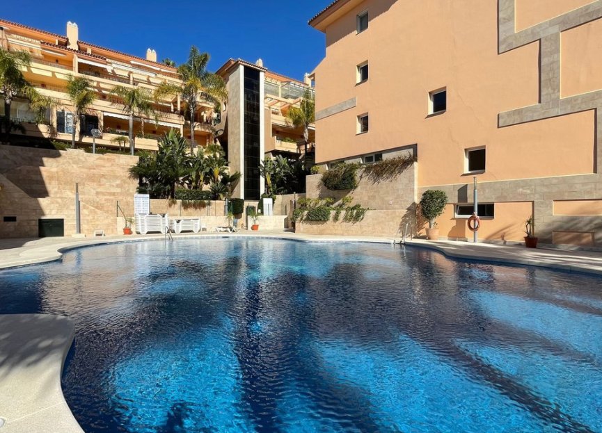 Resale - Apartment - Middle Floor Apartment - Marbella - Marbella Centro