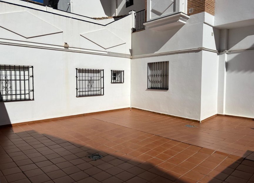 Resale - House - Detached Villa - Fuengirola - Fuengirola Centro