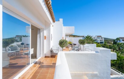 Resale - Apartment - Penthouse - Estepona - Estepona Centro