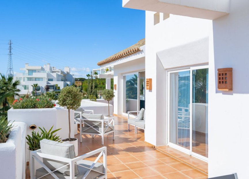 Resale - Apartment - Penthouse - Estepona - Estepona Centro