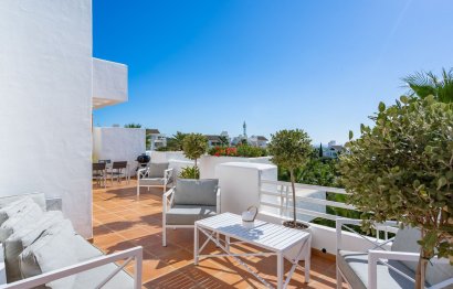 Resale - Apartment - Penthouse - Estepona - Estepona Centro