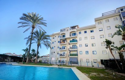 Resale - Apartment - Middle Floor Apartment - Estepona - Estepona Centro