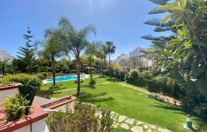 Resale - Apartment - Ground Floor Apartment - Marbella - Elviria