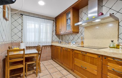 Resale - House - Townhouse - Estepona - Estepona Centro