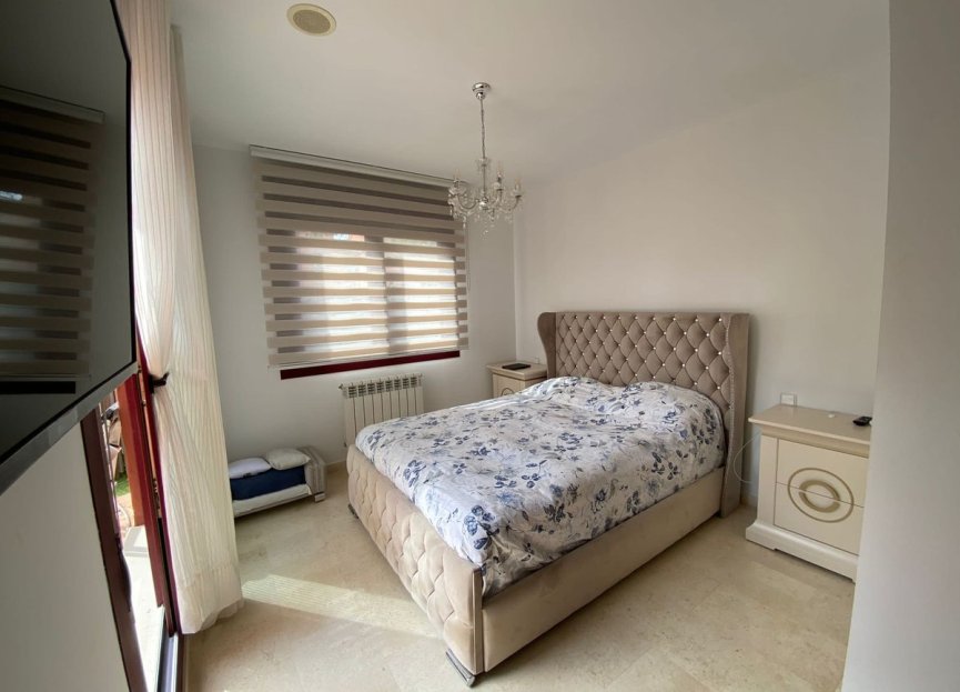 Resale - Apartment - Ground Floor Apartment - Casares - Casares Centro