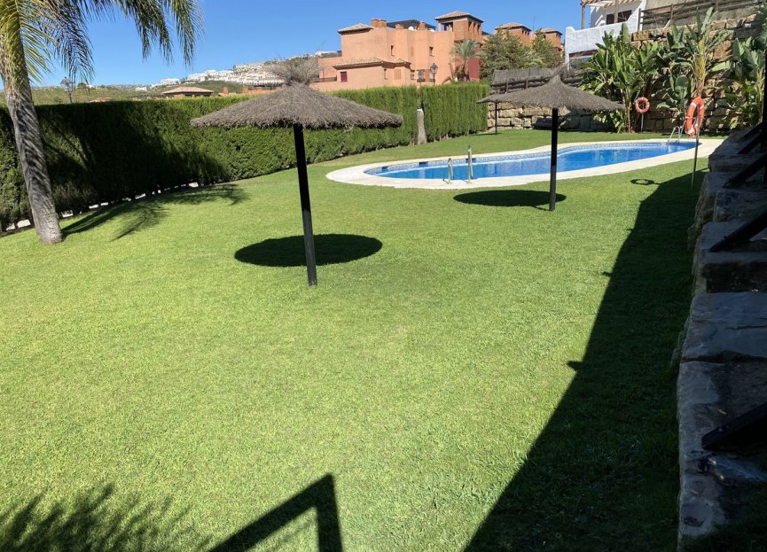 Resale - Apartment - Ground Floor Apartment - Casares - Casares Centro