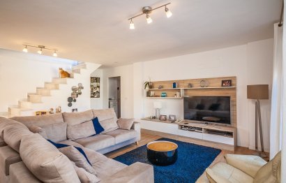 Resale - Apartment - Top Floor Apartment - Marbella - Costabella