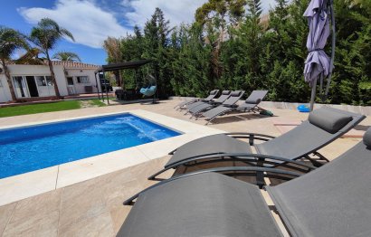 Resale - House - Detached Villa - Estepona - Estepona Centro