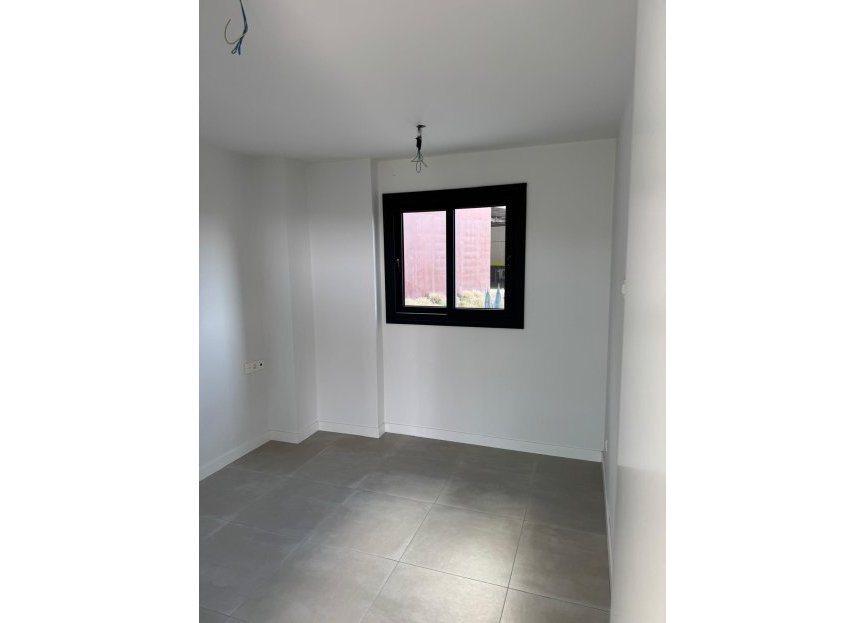 Resale - Apartment - Ground Floor Apartment - Fuengirola - Fuengirola Centro