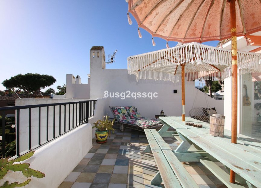 Resale - House - Semi-Detached House - Estepona - Costalita