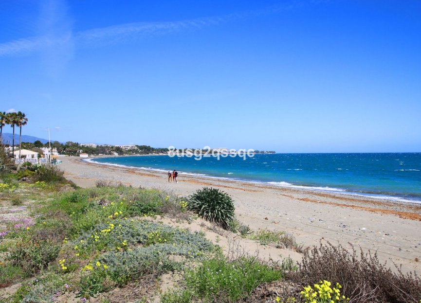 Resale - House - Semi-Detached House - Estepona - Costalita