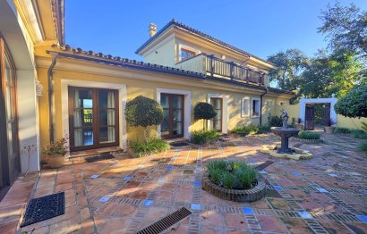 Resale - House - Detached Villa - Sotogrande