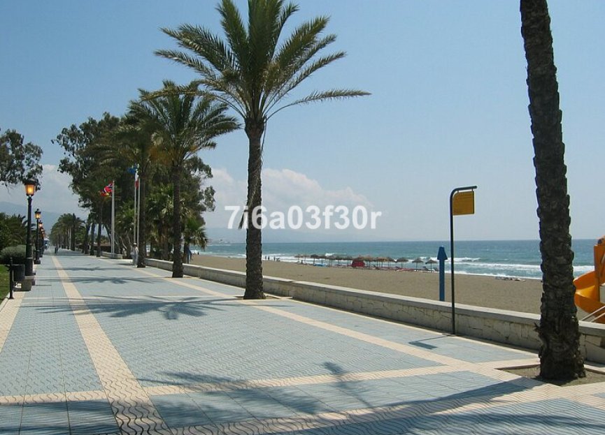 Resale - Apartment - Middle Floor Apartment - Marbella - San Pedro De Alcantara