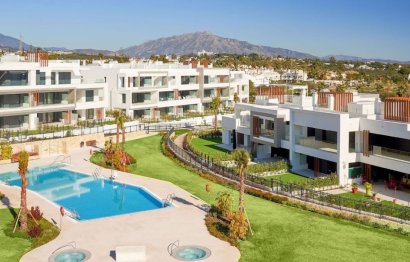 Resale - Apartment - Middle Floor Apartment - Estepona - New Golden Mile