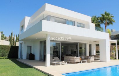 Resale - House - Detached Villa - Benahavís - Benahavís Centro