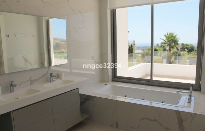 Reventa - House - Detached Villa - Benahavís - Benahavís Centro