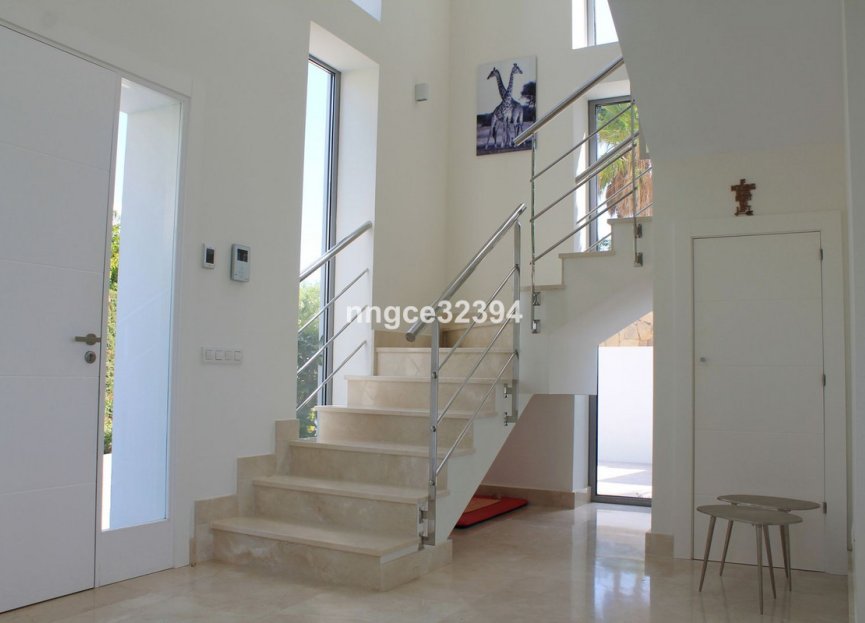 Reventa - House - Detached Villa - Benahavís - Benahavís Centro