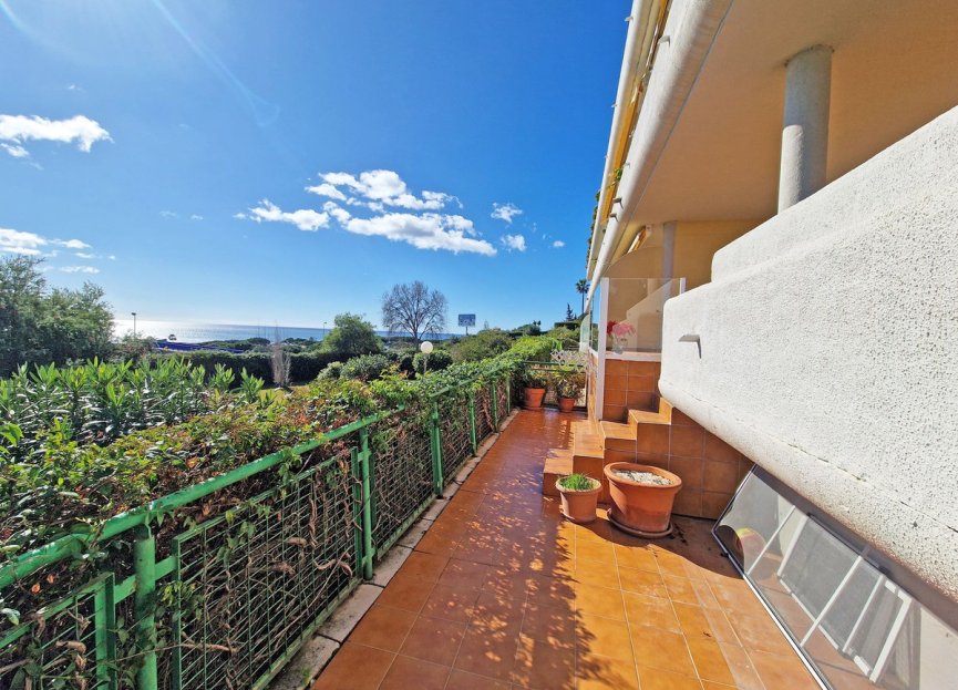 Resale - Apartment - Ground Floor Apartment - Marbella - Cabopino