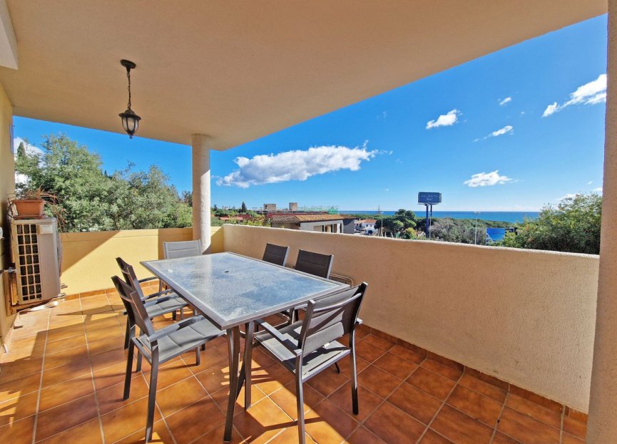 Resale - Apartment - Ground Floor Apartment - Marbella - Cabopino