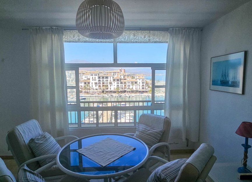 Resale - Apartment - Middle Floor Apartment - Manilva - La Duquesa