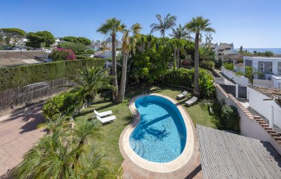 Resale - House - Detached Villa - Marbella - Costabella